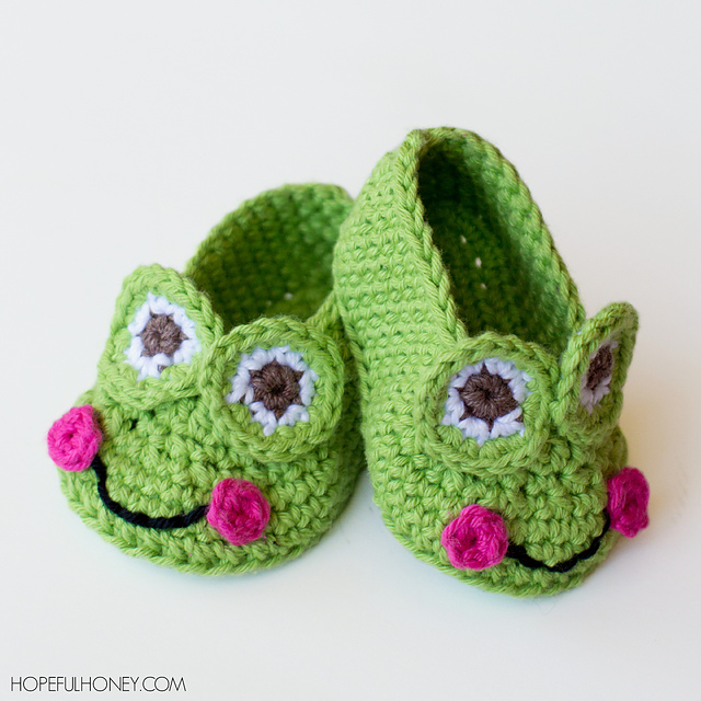 Frog Baby Booties – Mommy Crochet