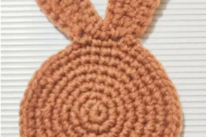 Tutorial table protector in crochet rabbit format