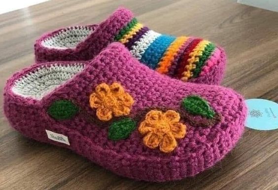 Knit Crossover Slippers
